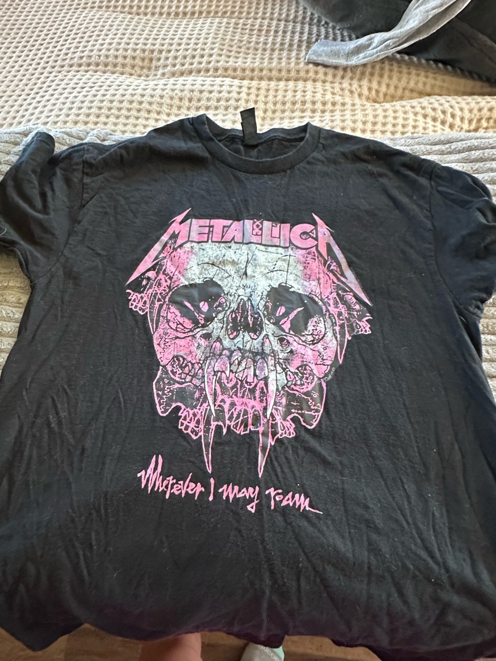 All TEES 5 FOR $20!!!Gildan Black Metallica Skull Tee